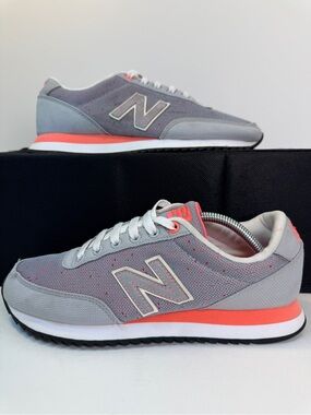 New Balance 501 women’s retro sneakers - size 7.5